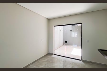 Casa à venda com 152m², 3 quartos e 2 vagas Casa à venda com 152m², 3 quartos e 2 vagasCozinha