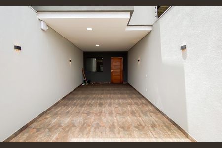 Casa à venda com 152m², 3 quartos e 2 vagas Casa à venda com 152m², 3 quartos e 2 vagasGaragem