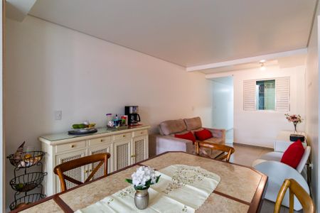 Casa para alugar com 3 quartos, 100m² em Vila Progredior, São Paulo