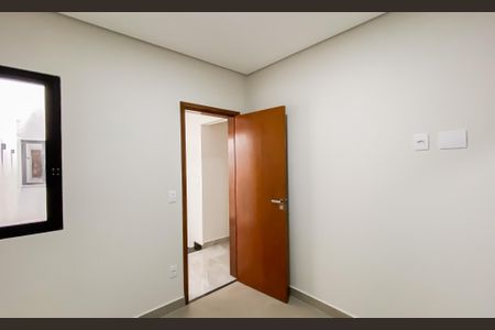 Casa à venda com 174m², 3 quartos e 2 vagas Casa à venda com 174m², 3 quartos e 2 vagasSuíte 2