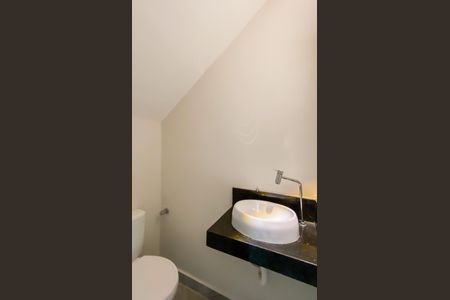 Casa à venda com 174m², 3 quartos e 2 vagas Casa à venda com 174m², 3 quartos e 2 vagasLavabo