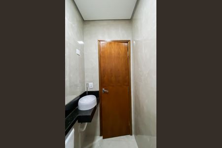 Casa à venda com 174m², 3 quartos e 2 vagas Casa à venda com 174m², 3 quartos e 2 vagasBanheiro da Suíte 3