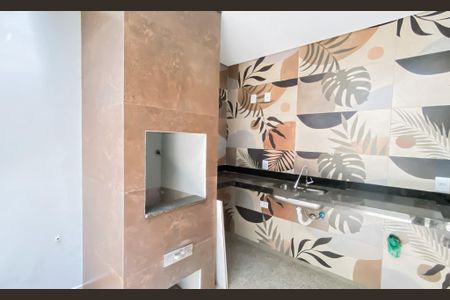 Casa à venda com 174m², 3 quartos e 2 vagas Casa à venda com 174m², 3 quartos e 2 vagasÁrea de Serviço