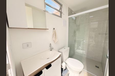 Casa à venda com 170m², 2 quartos e 2 vagasBanheiro Externo