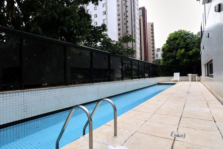 Apartamento para alugar com 50m², 1 quarto e 1 vaga Apartamento para alugar com 50m², 1 quarto e 1 vagaÁrea comum - Piscina