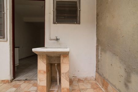 Casa para alugar com 35m², 1 quarto e sem vagaÁrea de Serviço