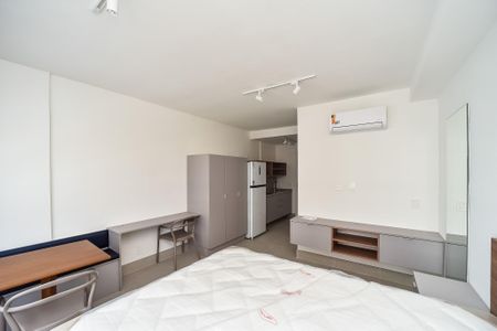 Studio para alugar com 24m², 1 quarto e 1 vaga Studio para alugar com 24m², 1 quarto e 1 vagaSala/Quarto