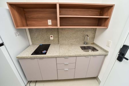 Studio para alugar com 24m², 1 quarto e 1 vaga Studio para alugar com 24m², 1 quarto e 1 vagaCozinha