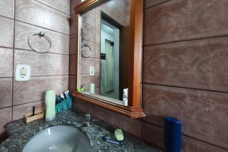 Casa à venda com 265m², 4 quartos e 3 vagas Casa à venda com 265m², 4 quartos e 3 vagasLavabo