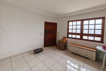 Casa à venda com 265m², 4 quartos e 3 vagas Casa à venda com 265m², 4 quartos e 3 vagasSala de Jantar