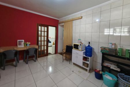 Casa à venda com 265m², 4 quartos e 3 vagas Casa à venda com 265m², 4 quartos e 3 vagasCozinha