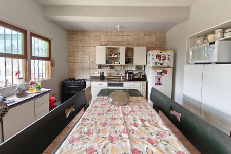 Casa à venda com 265m², 4 quartos e 3 vagas Casa à venda com 265m², 4 quartos e 3 vagasÁrea gourmet