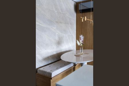 Sala de apartamento à venda com 2 quartos, 67m² em Industrial Autonomistas, Osasco