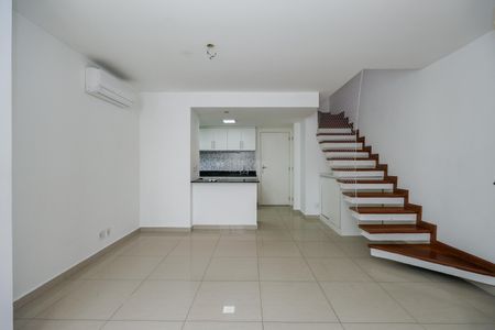 Sala de apartamento para alugar com 1 quarto, 59m² em Jardim Fonte do Morumbi, São Paulo
