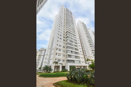 Apartamento para alugar com 107m², 3 quartos e 2 vagas Apartamento para alugar com 107m², 3 quartos e 2 vagasFachada do bloco