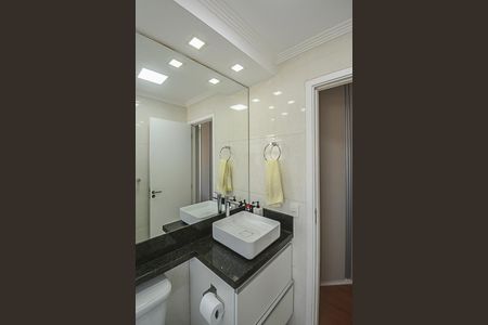 Apartamento para alugar com 107m², 3 quartos e 2 vagas Apartamento para alugar com 107m², 3 quartos e 2 vagasBanheiro da Suíte