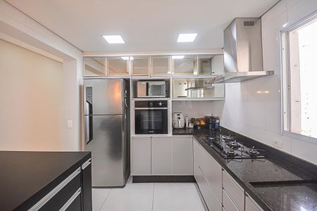 Apartamento para alugar com 107m², 3 quartos e 2 vagas Apartamento para alugar com 107m², 3 quartos e 2 vagasCozinha