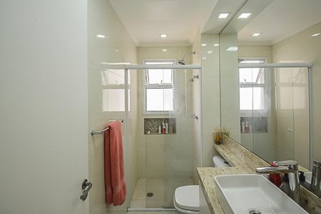 Apartamento para alugar com 107m², 3 quartos e 2 vagas Apartamento para alugar com 107m², 3 quartos e 2 vagasBanheiro