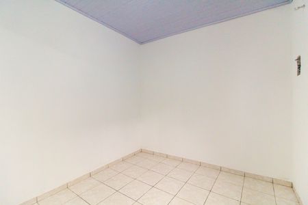 Quarto de casa para alugar com 1 quarto, 70m² em Jardim das Camelias, São Paulo