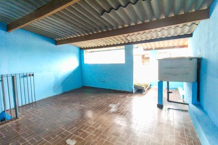 Casa à venda com 70m², 1 quarto e sem vagaÁrea de Serviço/Terraço