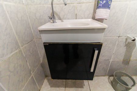 Casa à venda com 70m², 1 quarto e sem vagaBanheiro