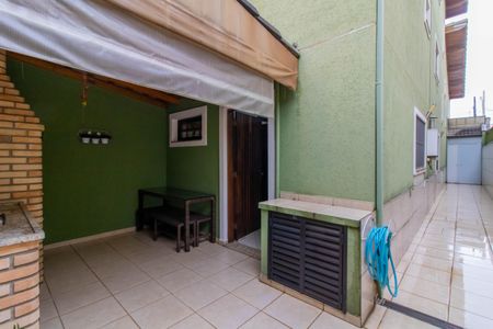 Casa à venda com 160m², 3 quartos e 2 vagasQuintal 