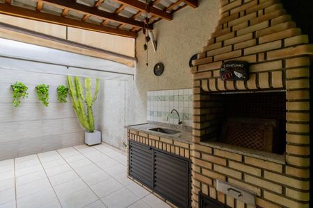Casa à venda com 160m², 3 quartos e 2 vagasQuintal 