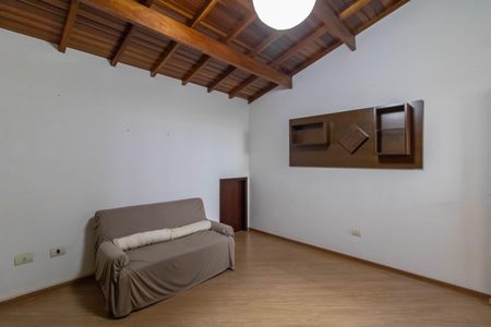 Casa à venda com 160m², 3 quartos e 2 vagasSotão 