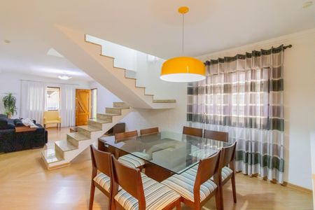 Sala de casa à venda com 3 quartos, 160m² em Jardim Santa Clara, Guarulhos