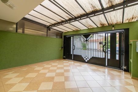 Casa à venda com 160m², 3 quartos e 2 vagasGaragem