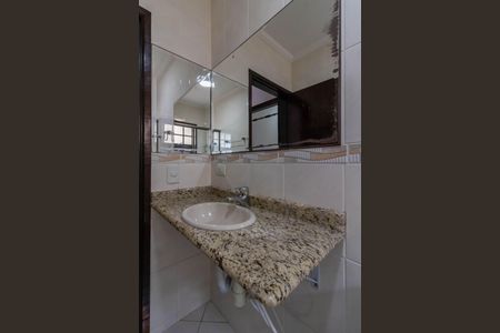 Casa à venda com 160m², 3 quartos e 2 vagasSuíte