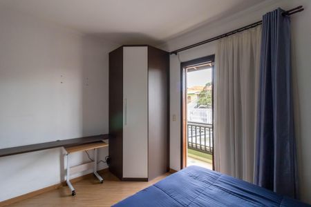 Casa à venda com 160m², 3 quartos e 2 vagasSuíte