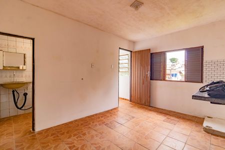 Casa para alugar com 100m², 2 quartos e 2 vagas