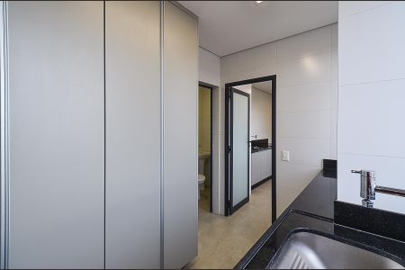 Apartamento para alugar com 158m², 3 quartos e 3 vagasÁrea de Serviço