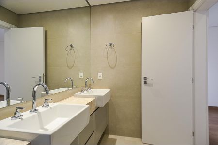 Apartamento para alugar com 158m², 3 quartos e 3 vagasBanheiro Suíte 3