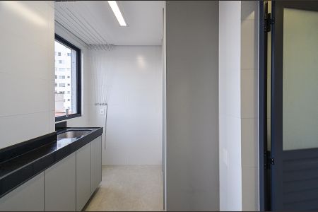 Apartamento para alugar com 158m², 3 quartos e 3 vagasCozinha