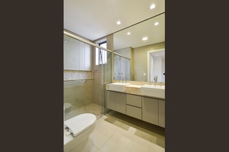 Apartamento para alugar com 158m², 3 quartos e 3 vagasBanheiro Suíte 3