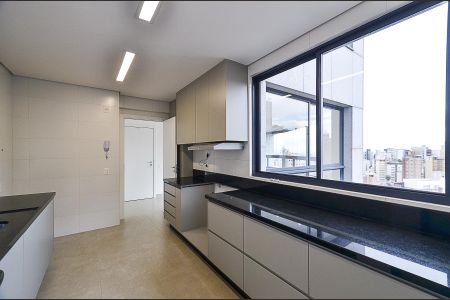 Apartamento para alugar com 158m², 3 quartos e 3 vagasCozinha