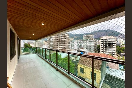 Apartamento à venda com 105m², 3 quartos e 2 vagas