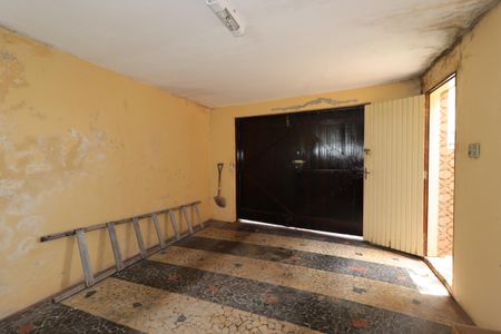 Casa à venda com 235m², 2 quartos e 1 vagaGaragem