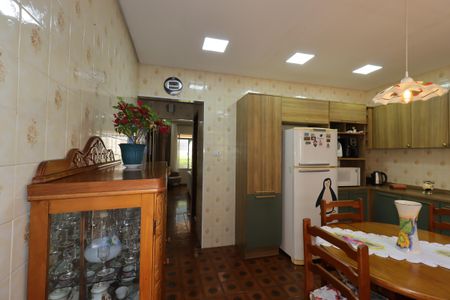 Casa à venda com 235m², 2 quartos e 1 vagaCozinha