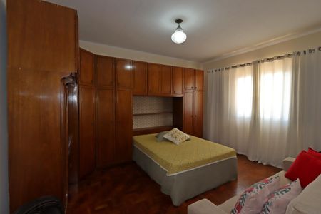 Casa à venda com 235m², 2 quartos e 1 vagaQuarto 1