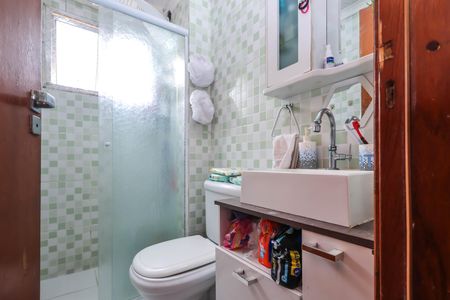 Apartamento à venda com 55m², 2 quartos e 1 vaga Apartamento à venda com 55m², 2 quartos e 1 vagaBanheiro