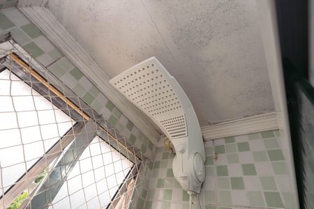 Apartamento à venda com 55m², 2 quartos e 1 vaga Apartamento à venda com 55m², 2 quartos e 1 vagaBanheiro