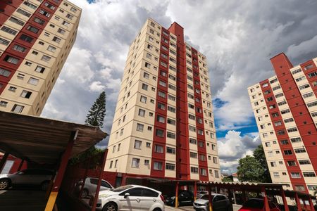 Apartamento à venda com 55m², 2 quartos e 1 vaga Apartamento à venda com 55m², 2 quartos e 1 vagaFachada