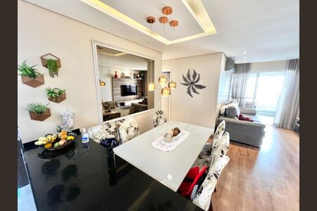 Apartamento à venda com 88m², 3 quartos e 2 vagasSala