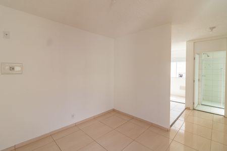 SALA de apartamento para alugar com 2 quartos, 46m² em Estância Jaraguá, São Paulo