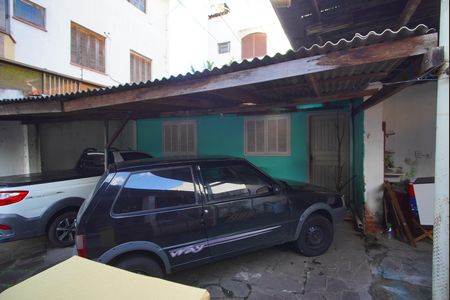Casa à venda com 280m², 2 quartos e 4 vagasCasa Anexa