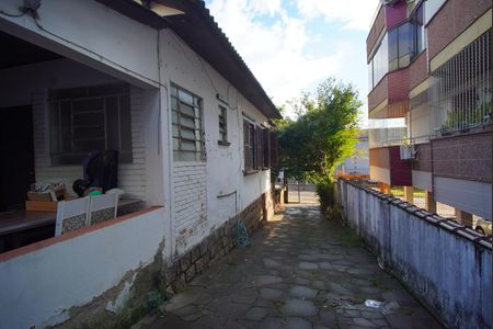 Casa à venda com 280m², 2 quartos e 4 vagasQuintal Lateral