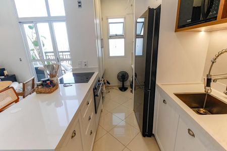 Apartamento à venda com 85m², 1 quarto e 2 vagasCozinha - Armários